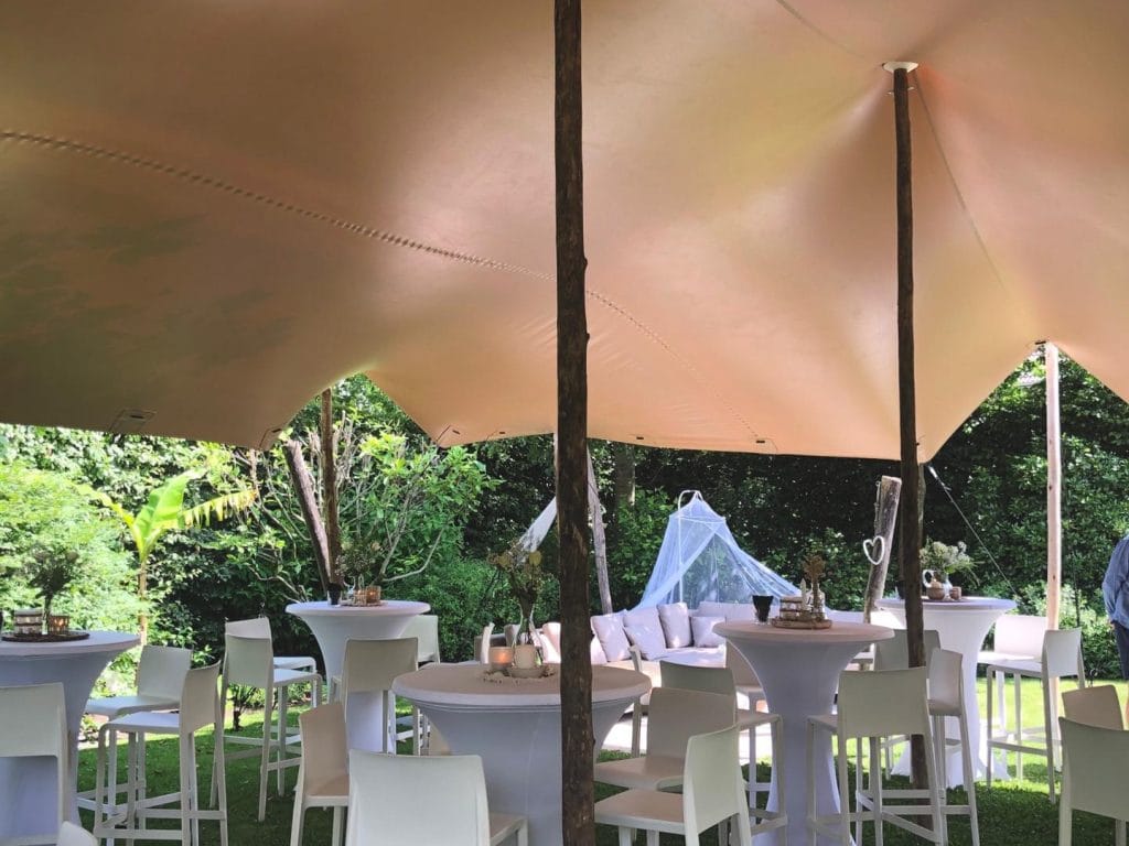 Stretchtent Delta (10,5m x 8,5m)